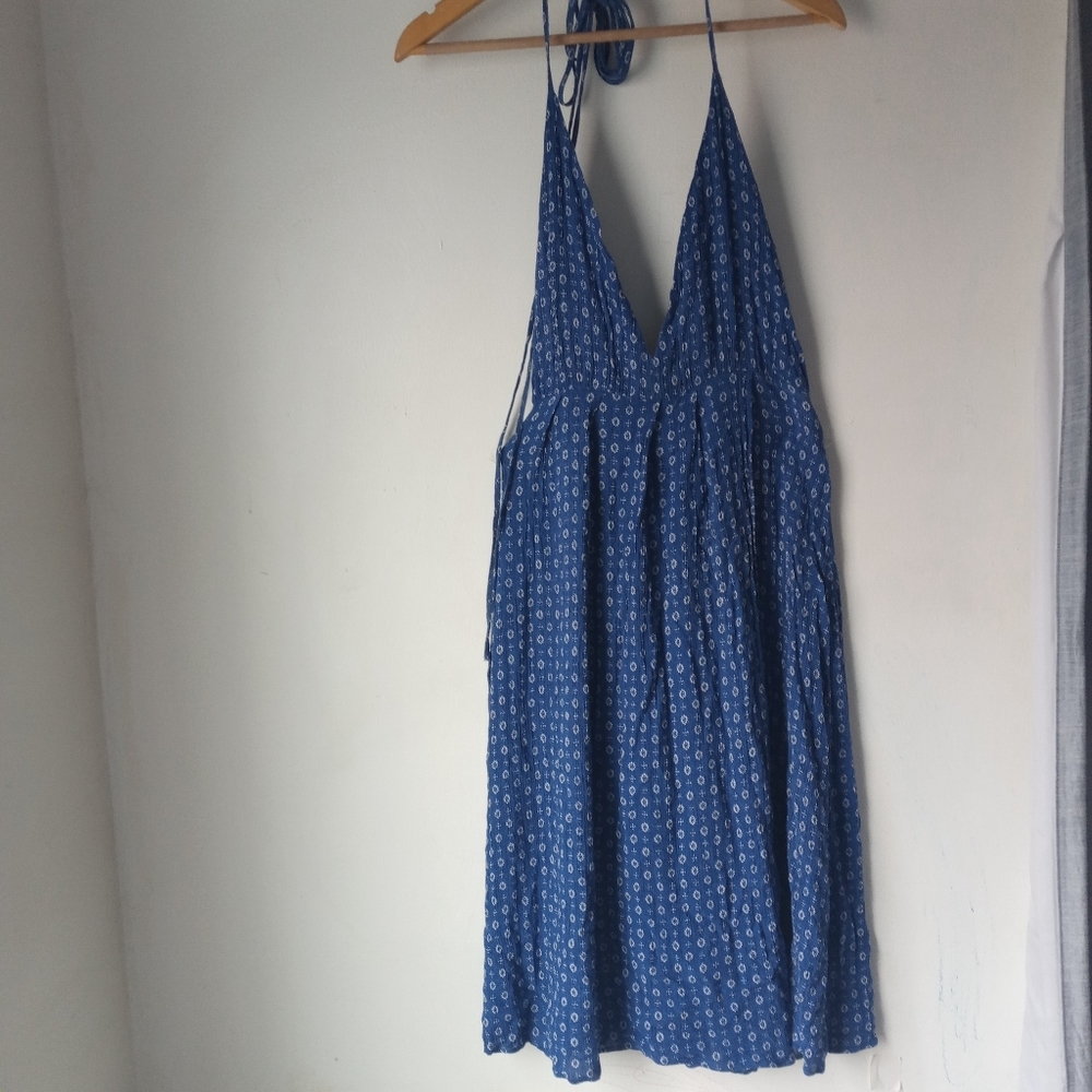 Skylar + Madison M Blue White Print Halter Dress